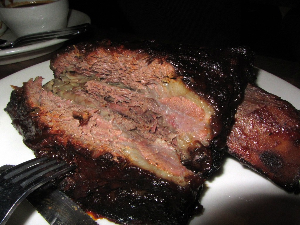 Wood Ranch Giant Short Rib Cut Open Wood Ranch Giant Shortrib 2